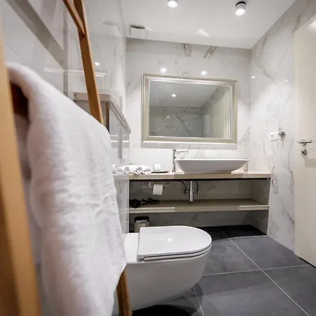 Oranz دوبروفينك