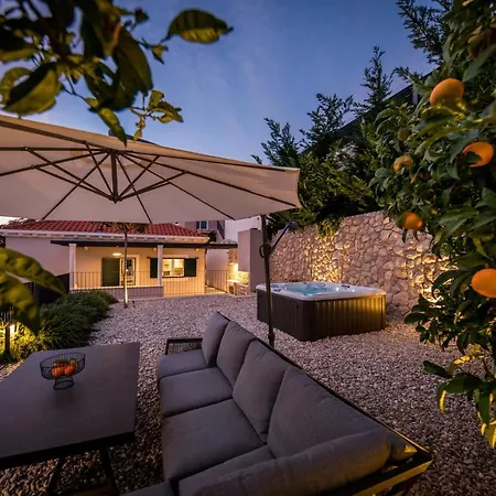 Oranz دوبروفينك