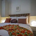 Oranz Villa *