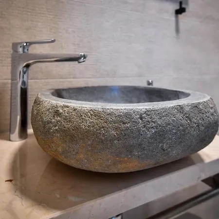 Oranz * Ντουμπρόβνικ