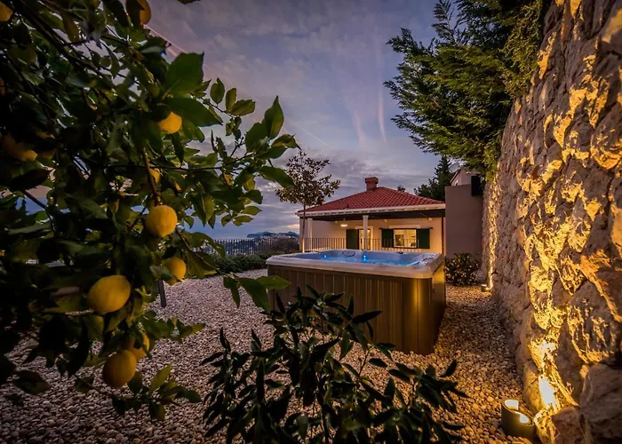Villa Oranz